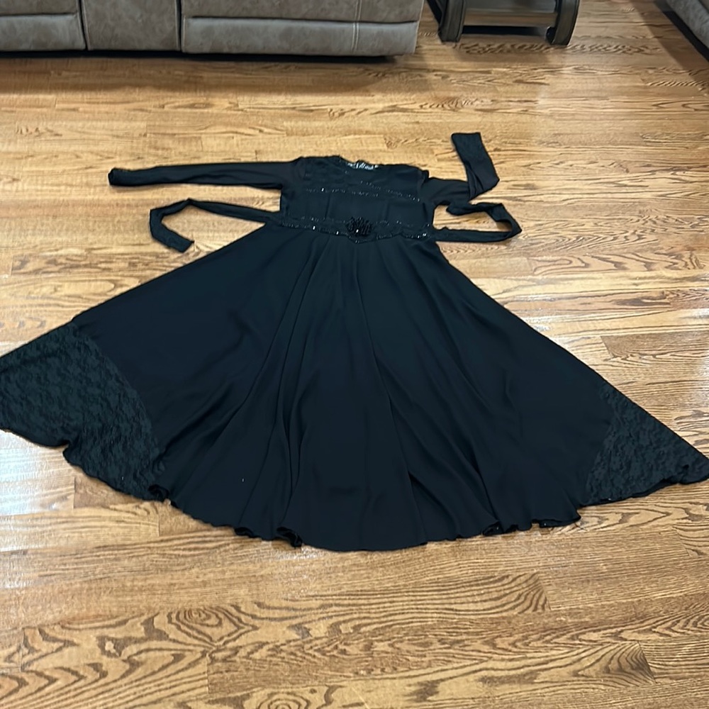 Dress Abaya size 1 good condition women